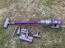 Dyson V11 vacuum cleanvacuum