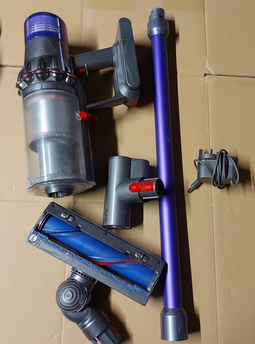 Dyson v11 cordless vaccuum - v11,