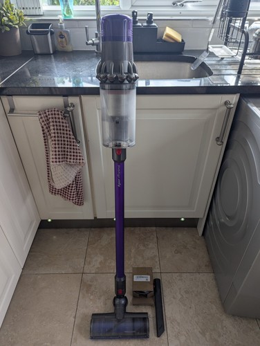 Dyson v11 cordless vacuum - v11,